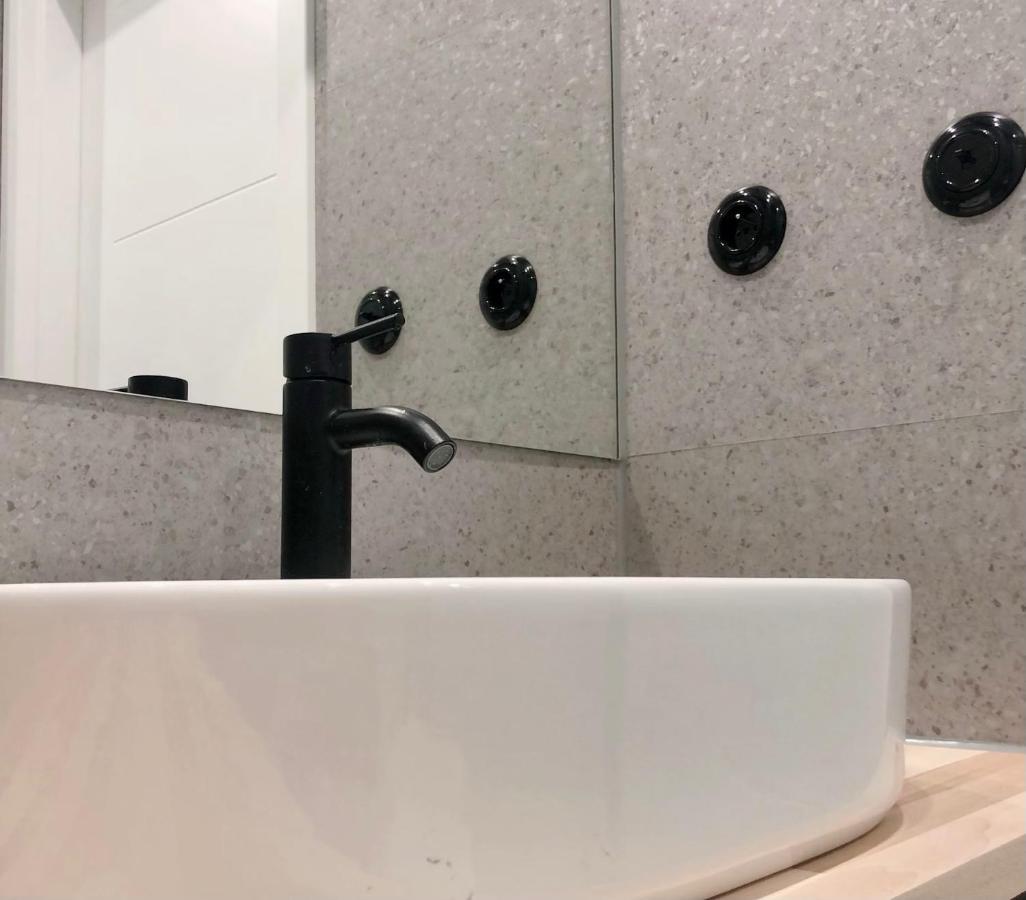 Apartamenty Stara Winiarnia Wałcz Kültér fotó